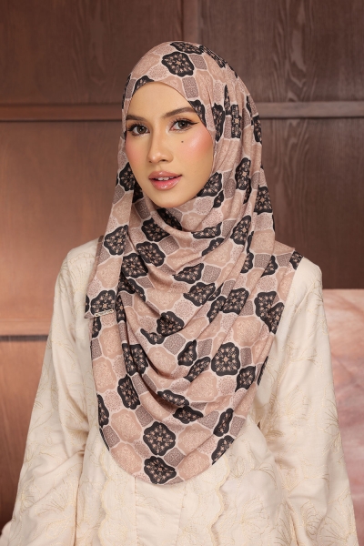 Aralyn Babes Printed Ratna in Classic Nude